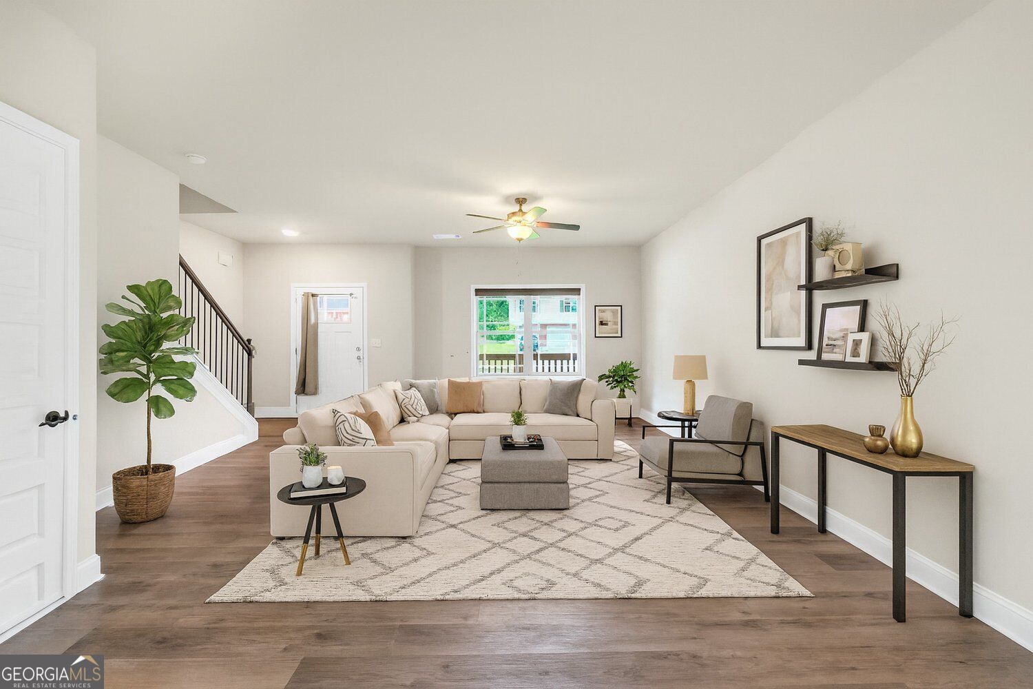 273 Summit View DR