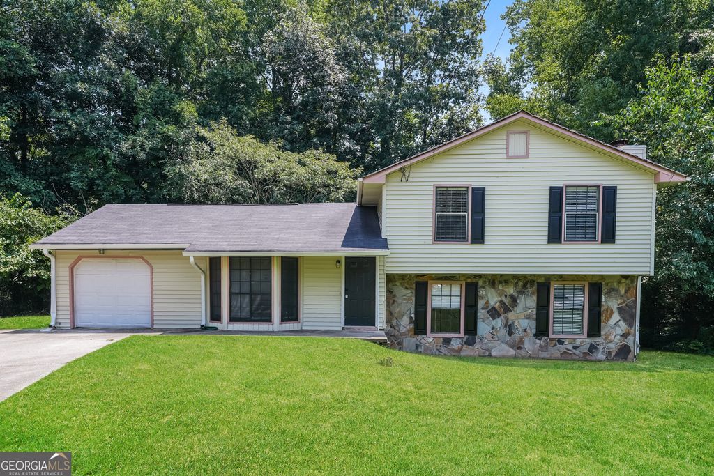 Photo of 5517 Hadrian Court, Lithonia, GA 30058 (MLS # 10632735)