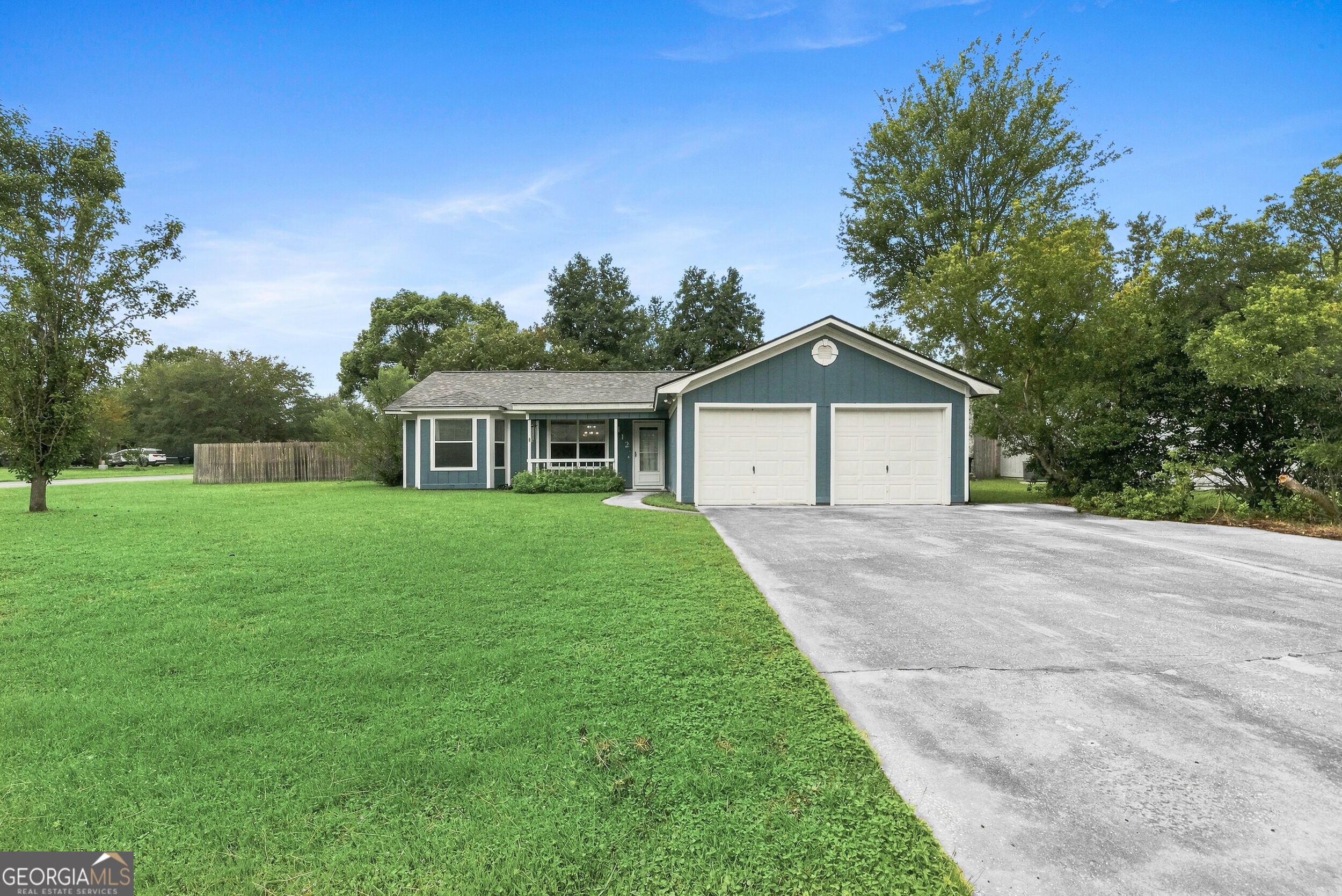112 Cherry Point DR