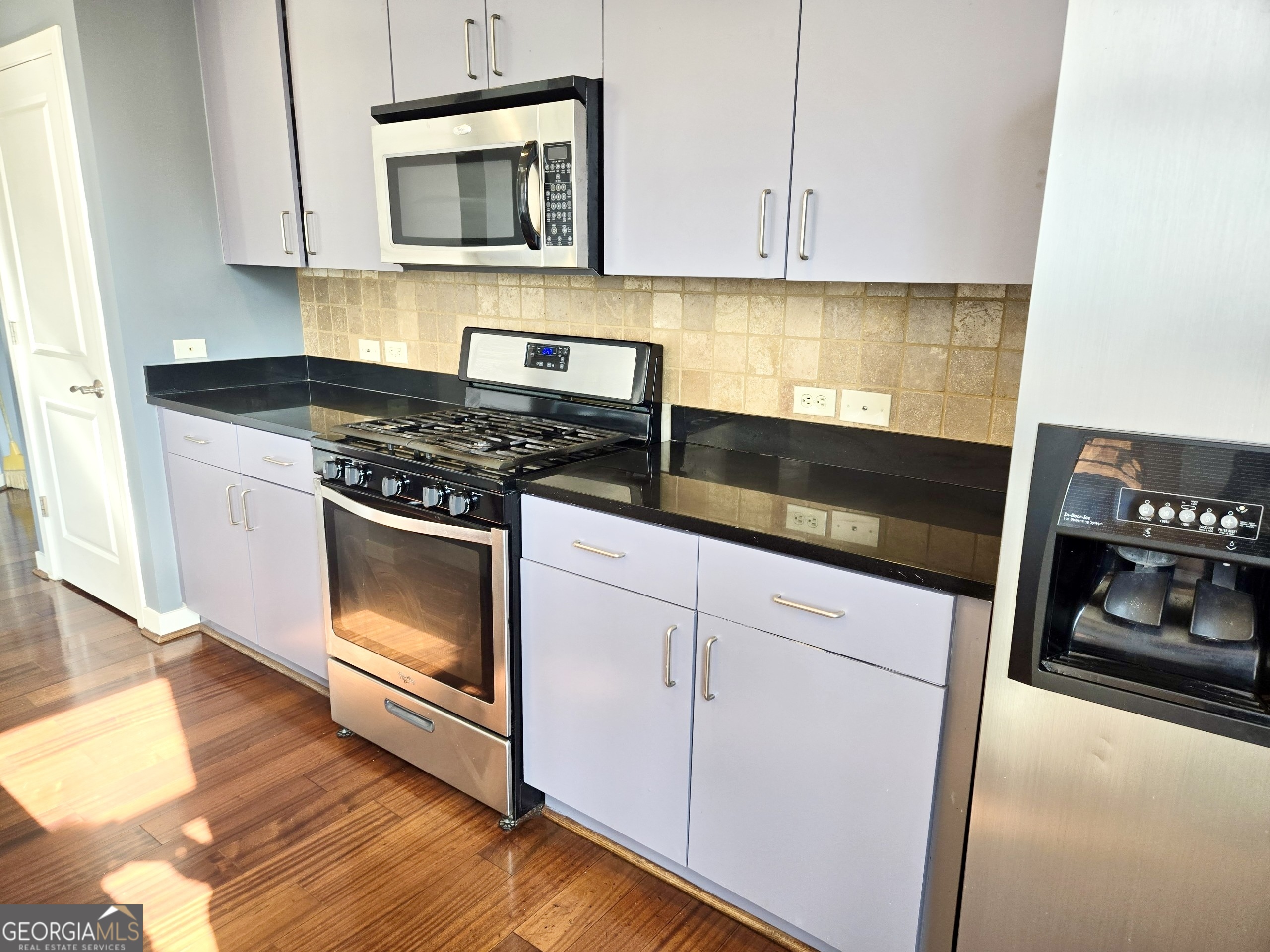 565 Peachtree ST NE 1404