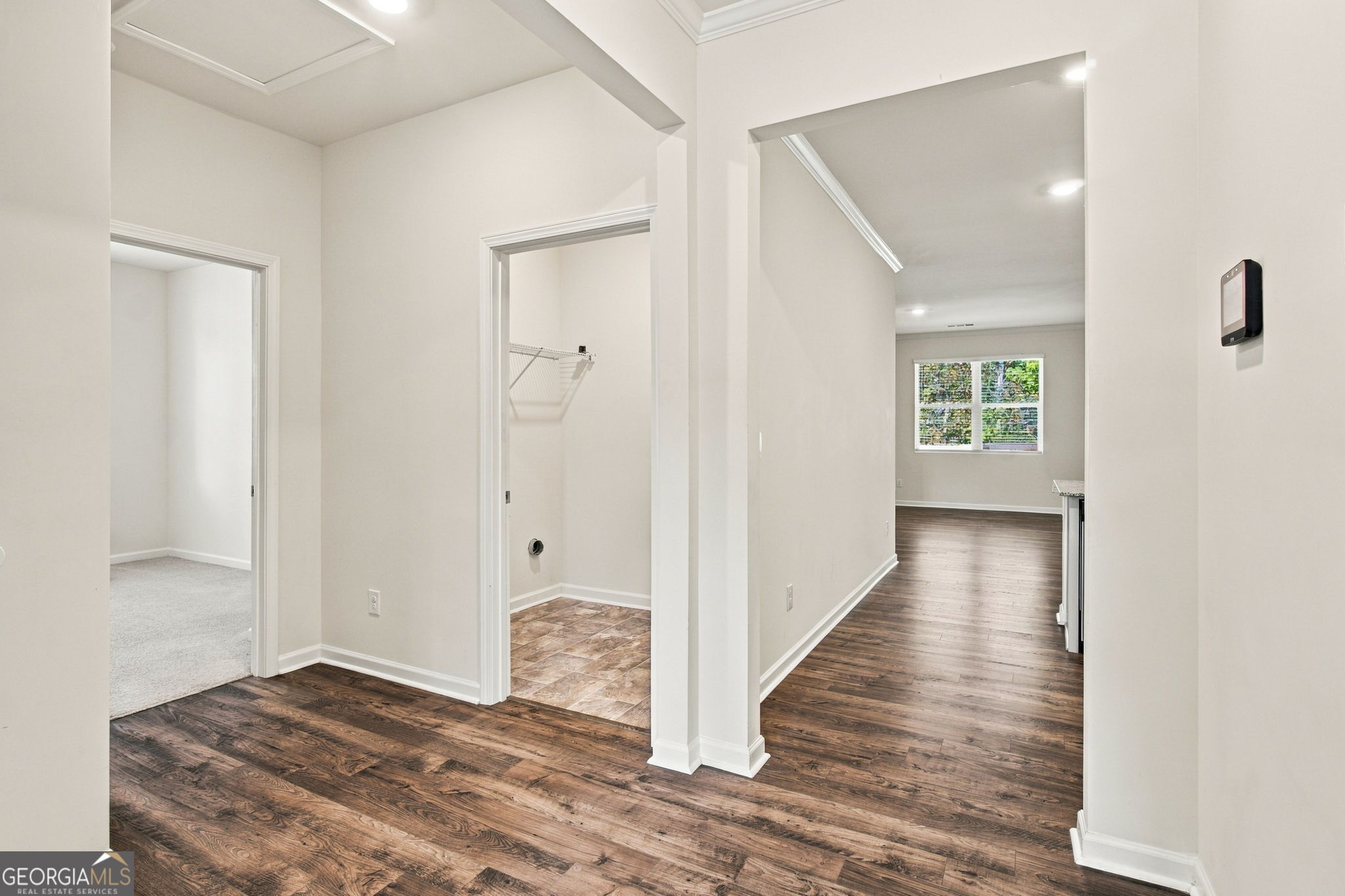 380 Barnwood LN