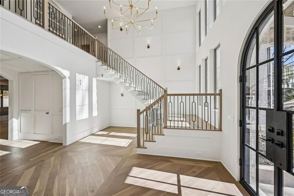 2854 N Thompson RD NE