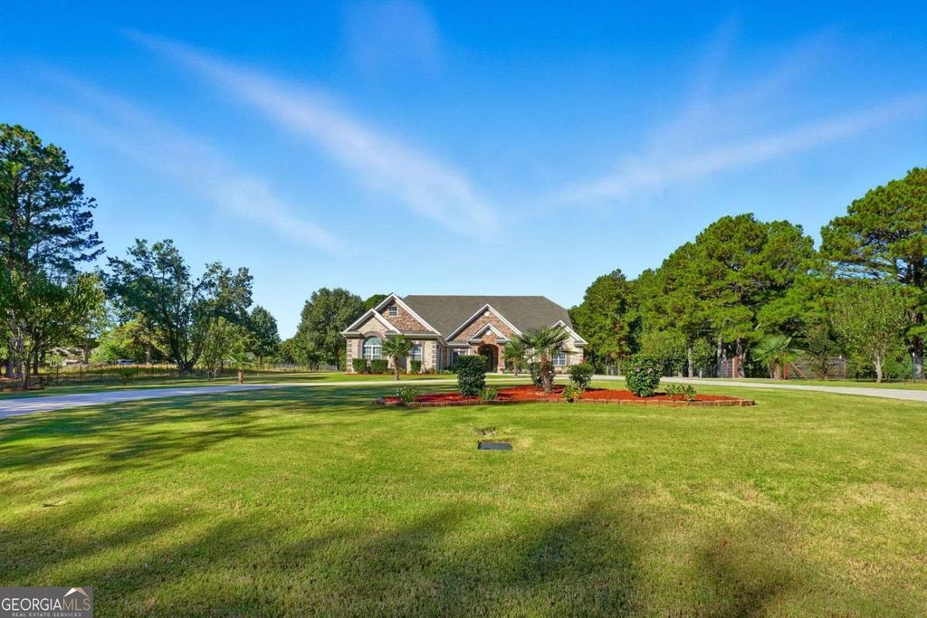 Photo of 100 Marshas Vineyard, Hampton, GA 30228 (MLS # 10633251)