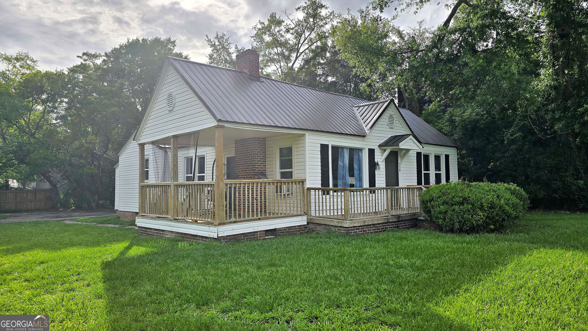 228 Gordon Avenue