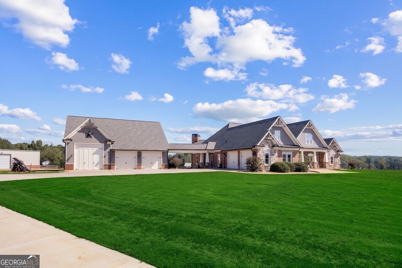 1051 Gresham RD
