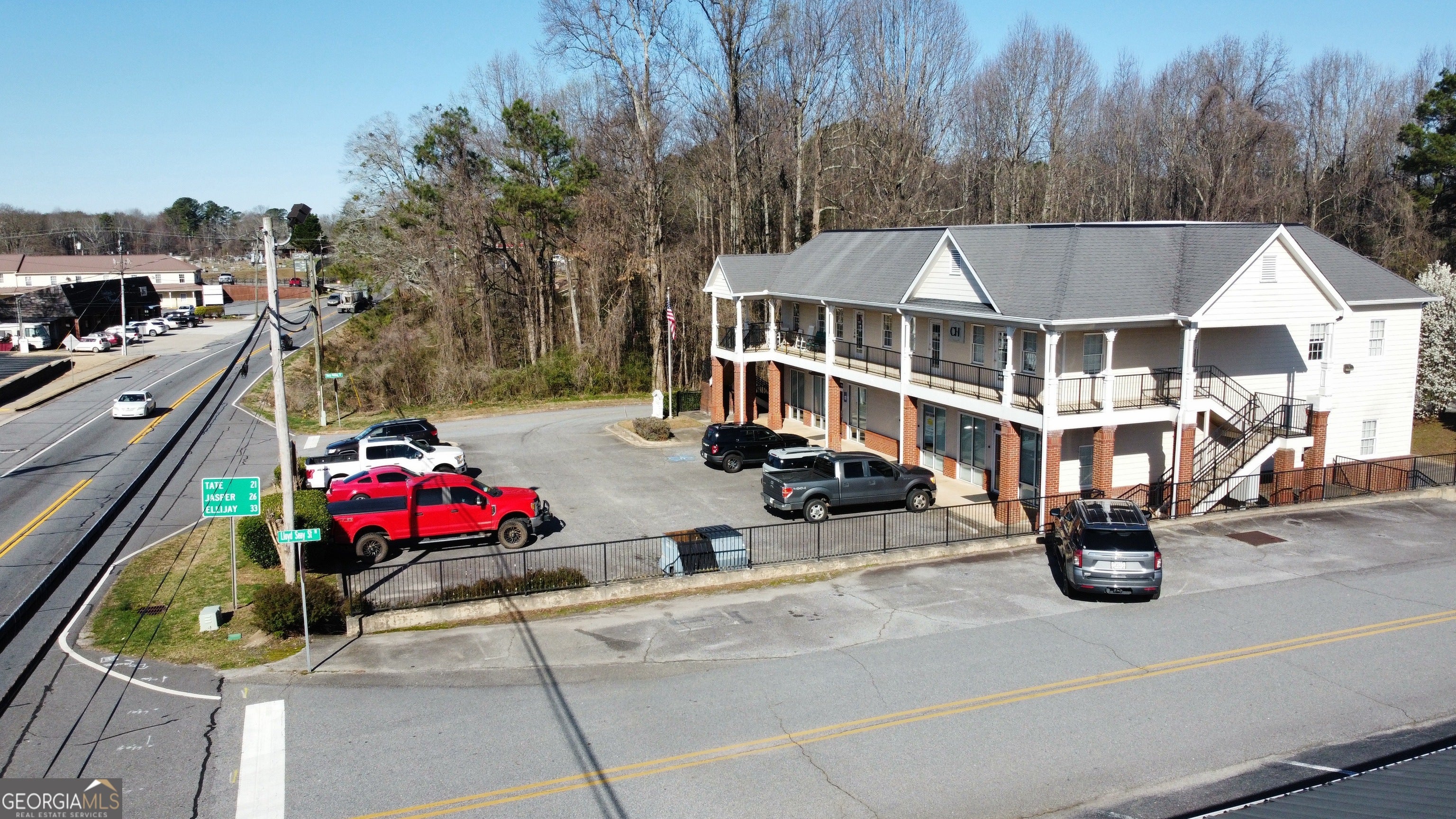 86 Highway 53 W