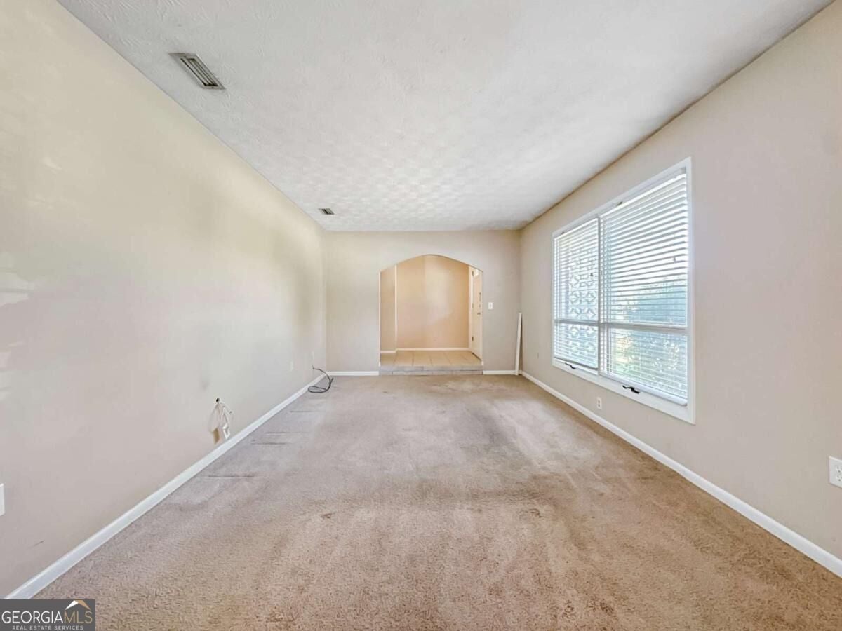 5011 Peachtree ST