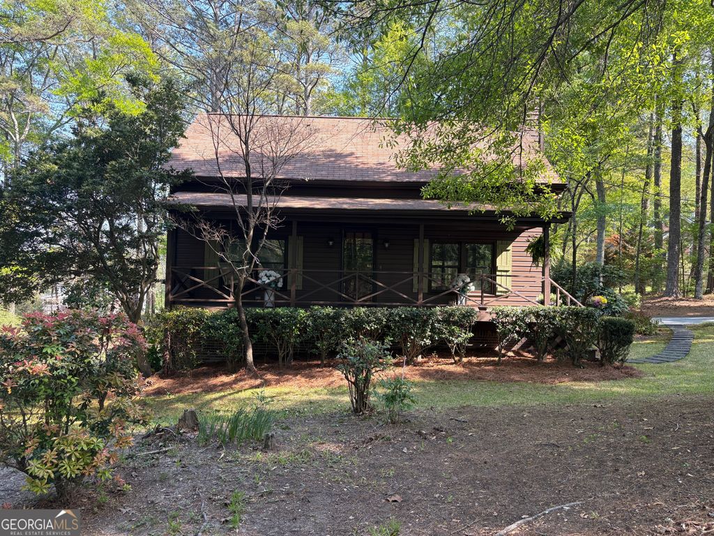 Photo of 3121 Bonds Lake Road NW, Conyers, GA 30012 (MLS # 10728144)