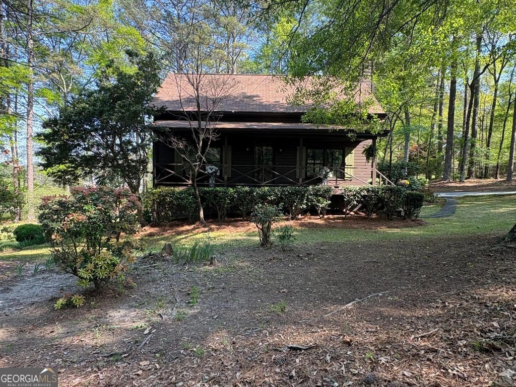 Photo of 3121 Bonds Lake Road NW, Conyers, GA 30012 (MLS # 10728144)