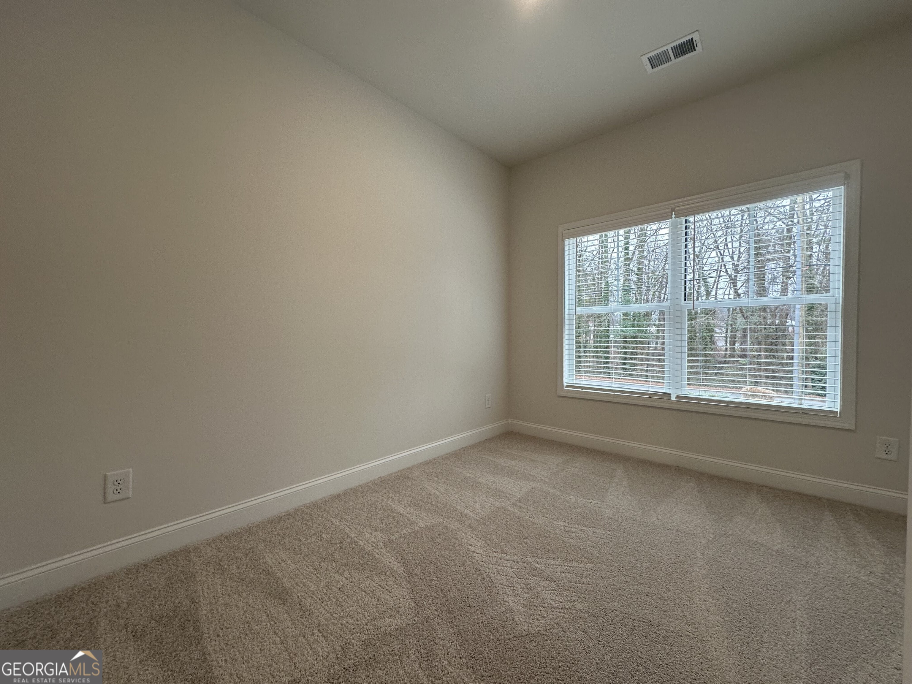 818 Glennferry Bend SW