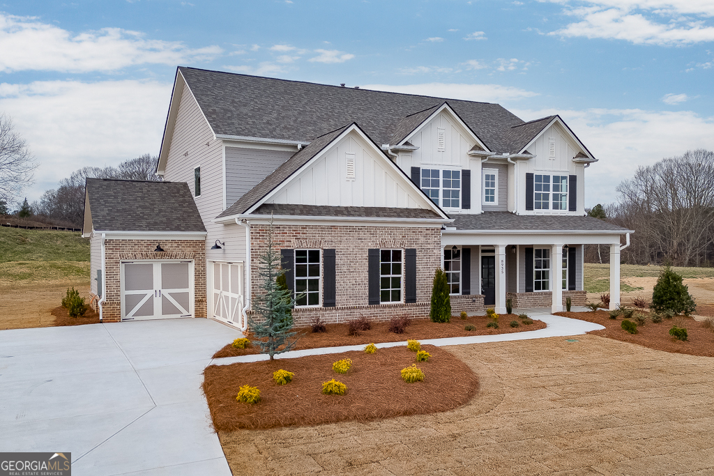 8935 Claude Martin DR