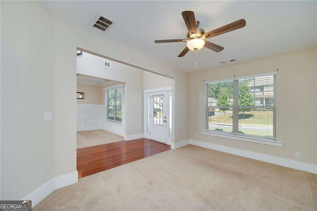 201 MEADOW BRANCH LN