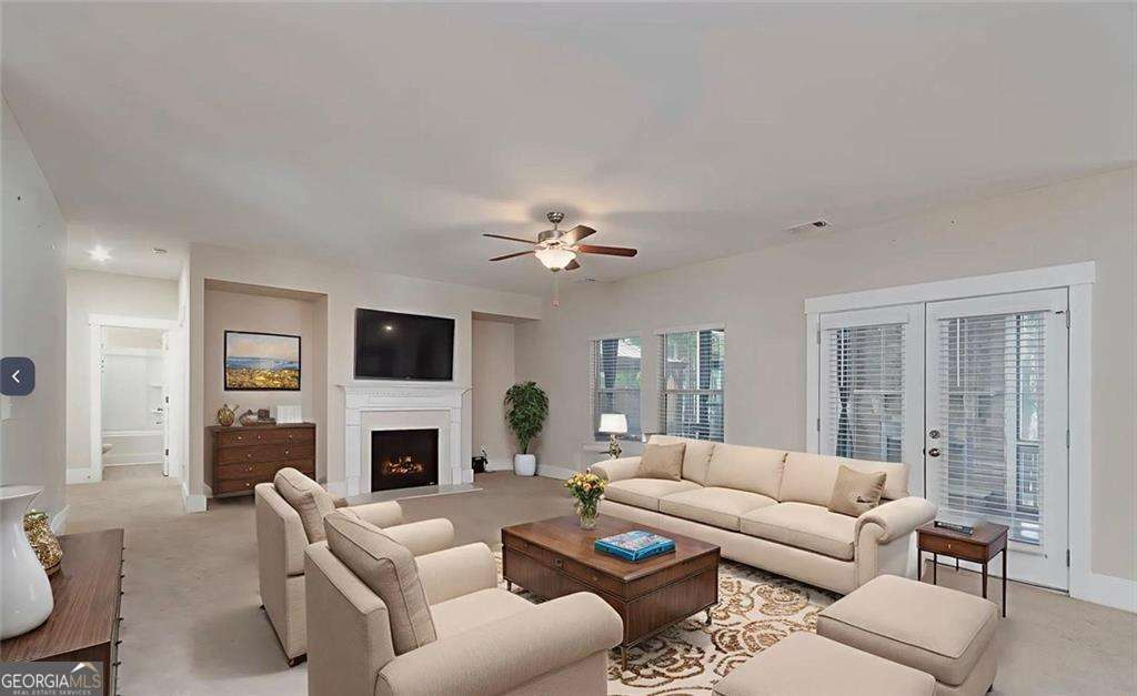 201 MEADOW BRANCH LN