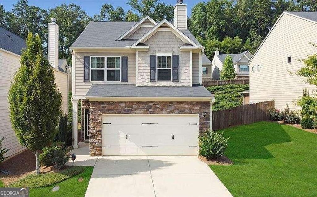 Photo of 307 Lakeside Lane, Woodstock, GA 30188 (MLS # 10734302)