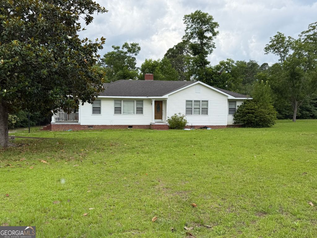 Photo of 703 N Main Street, Swainsboro, GA 30401 (MLS # 10779131)