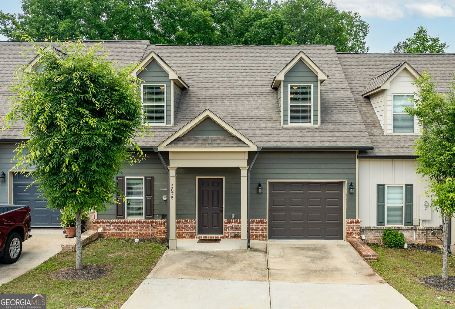 3875 Valley View CT