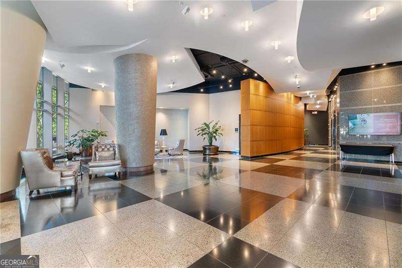 3338 Peachtree RD NE 1809