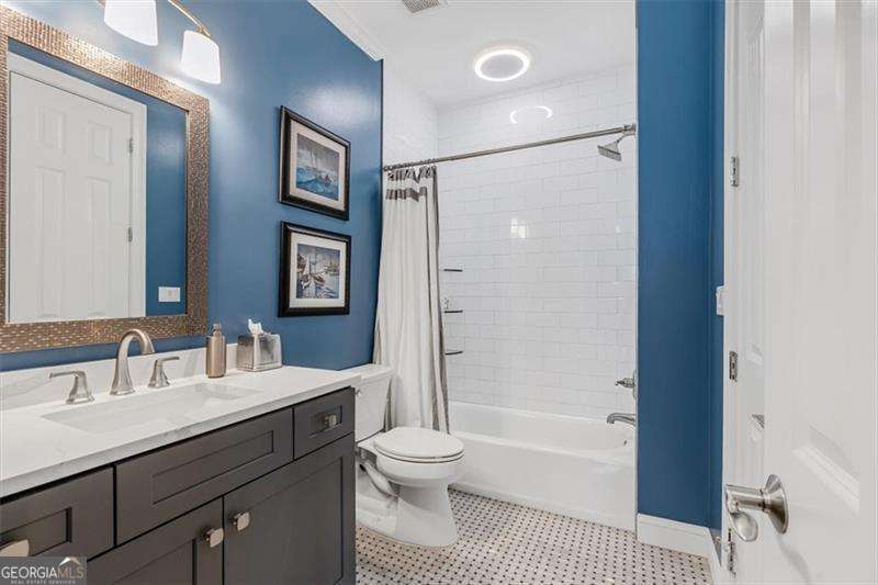 2235 Edgartown LN SE 9