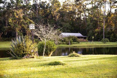 A home in Woodbine