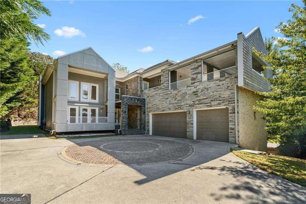 Photo of 302 Summer Garden Drive, Marietta, GA 30064 (MLS # 10694062)