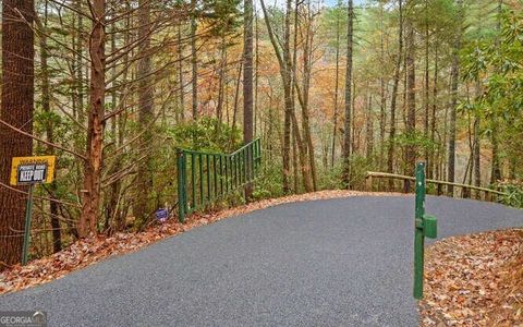 A home in Hiawassee