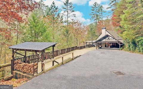 A home in Hiawassee