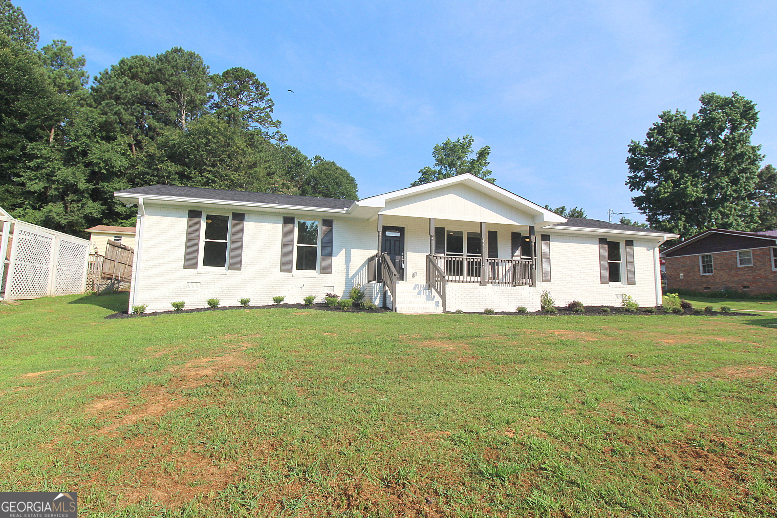 413 Spring Village Rd SE