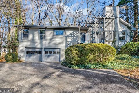 Photo of 2894 Mcpherson Road NE, Roswell, GA 30075 (MLS # 10673832)
