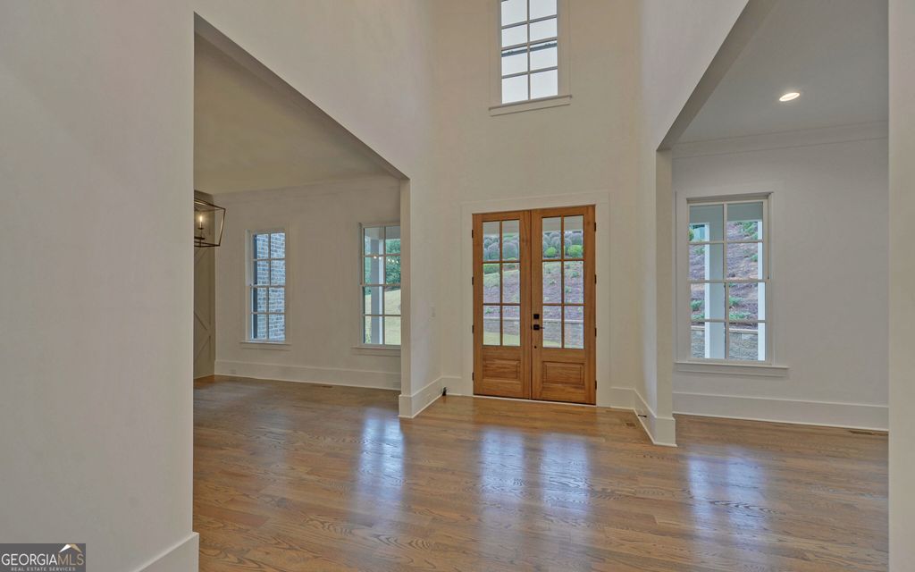 Photo of 4847 Basingstoke Drive W, Suwanee, GA 30024 (MLS # 10696337)