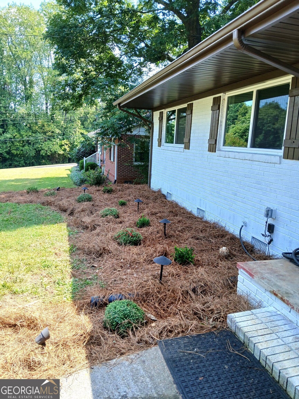 Photo of 1303 Lakemont Drive, Dalton, GA 30720 (MLS # 10880100)