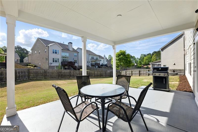 345 Varenna LN