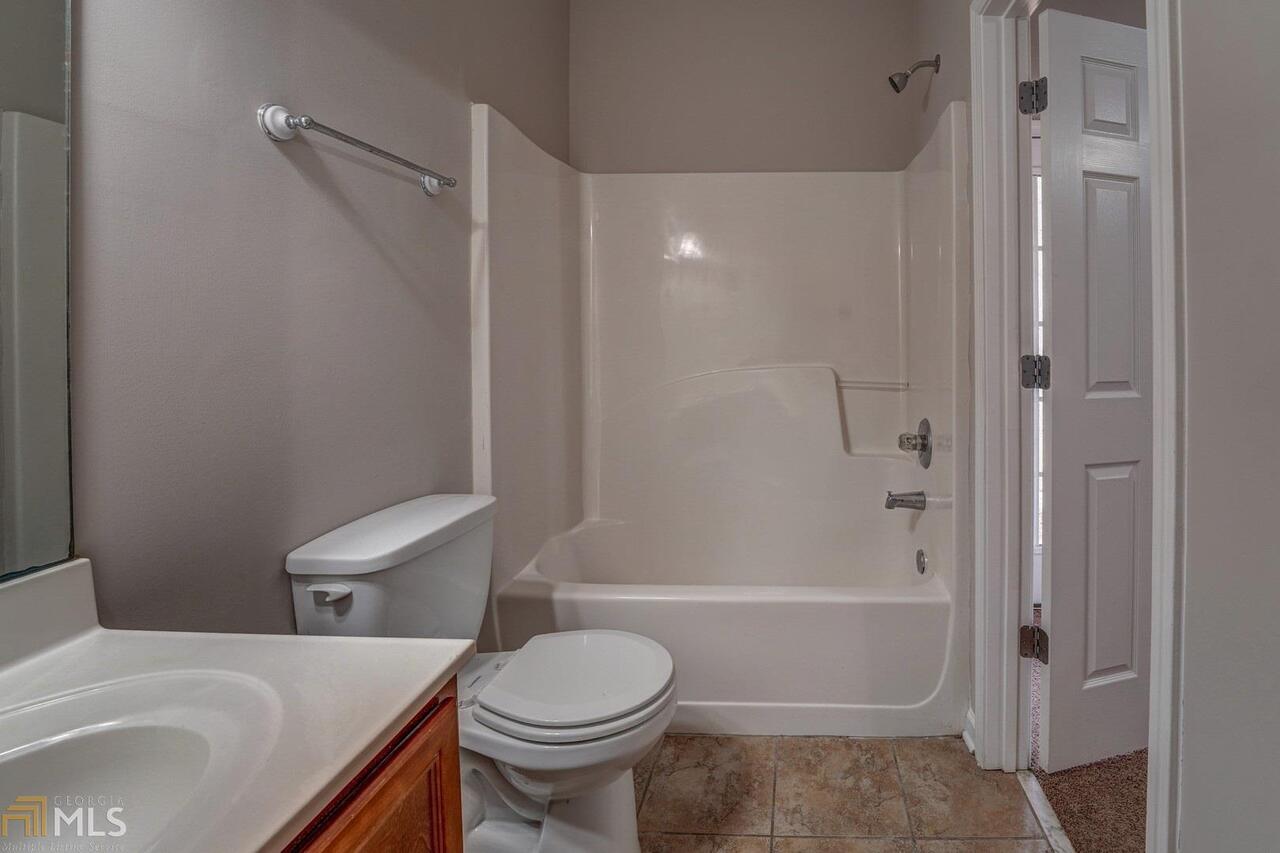 Reserve At Ivy Creek Townhomes - Residential