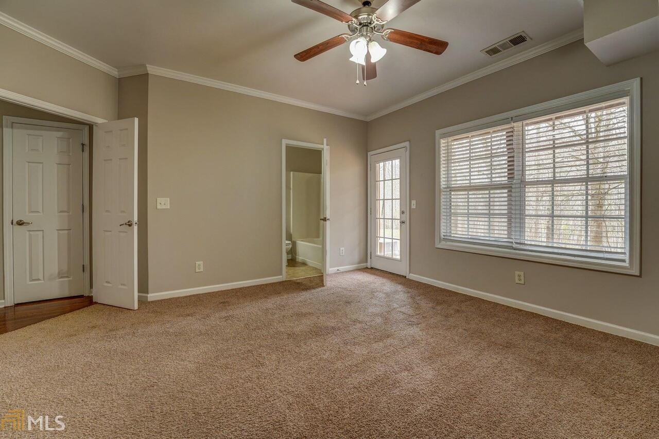 Reserve At Ivy Creek Townhomes - Residential