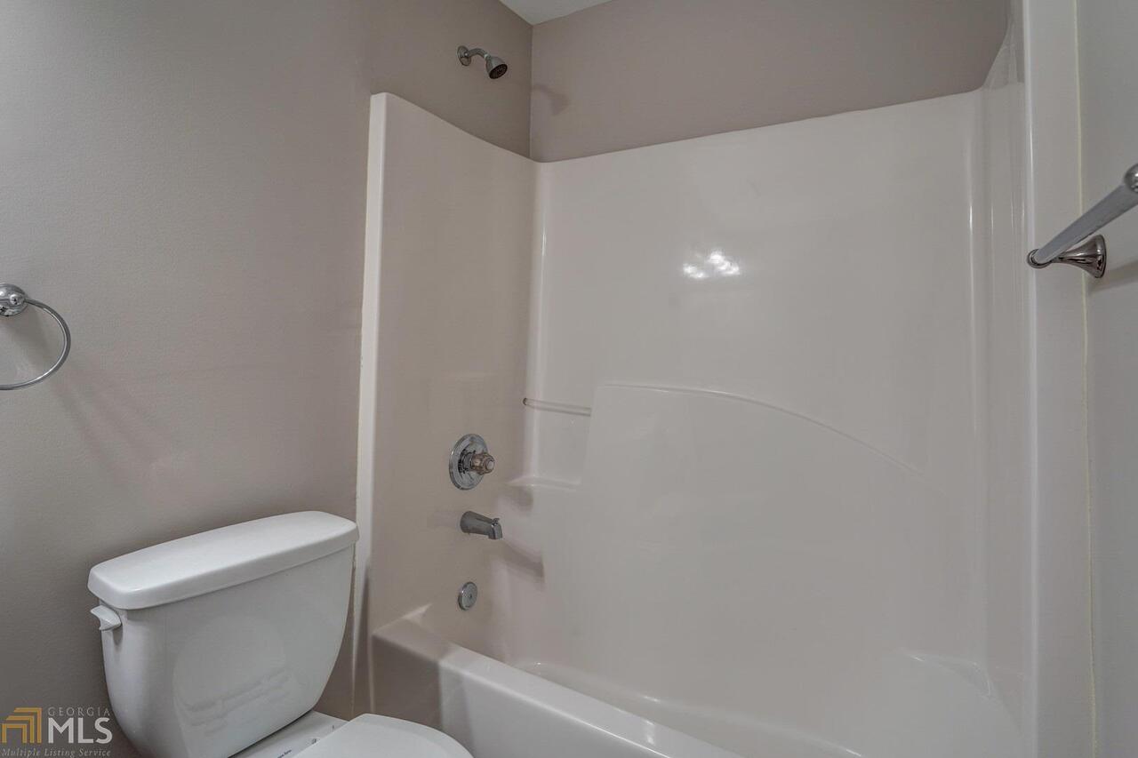 Reserve At Ivy Creek Townhomes - Residential
