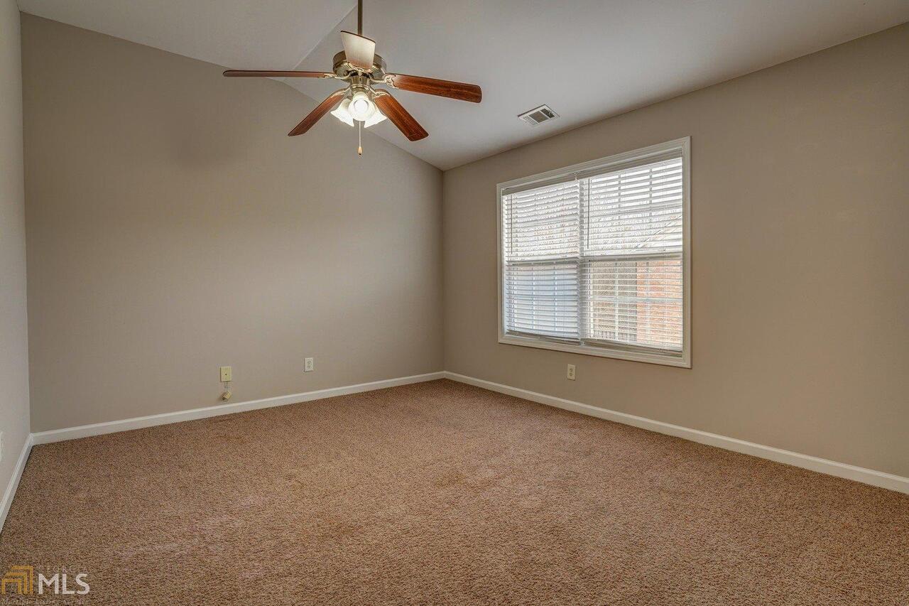 Reserve At Ivy Creek Townhomes - Residential