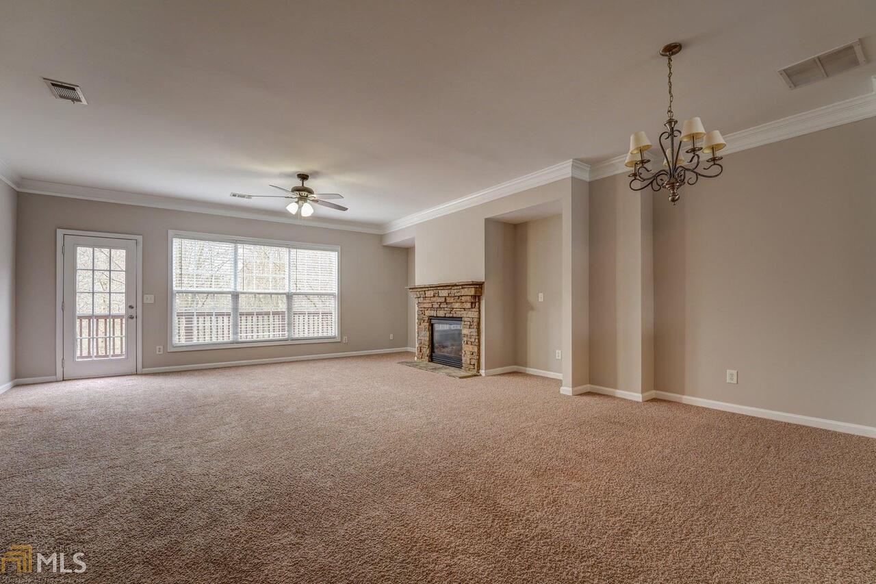 Reserve At Ivy Creek Townhomes - Residential