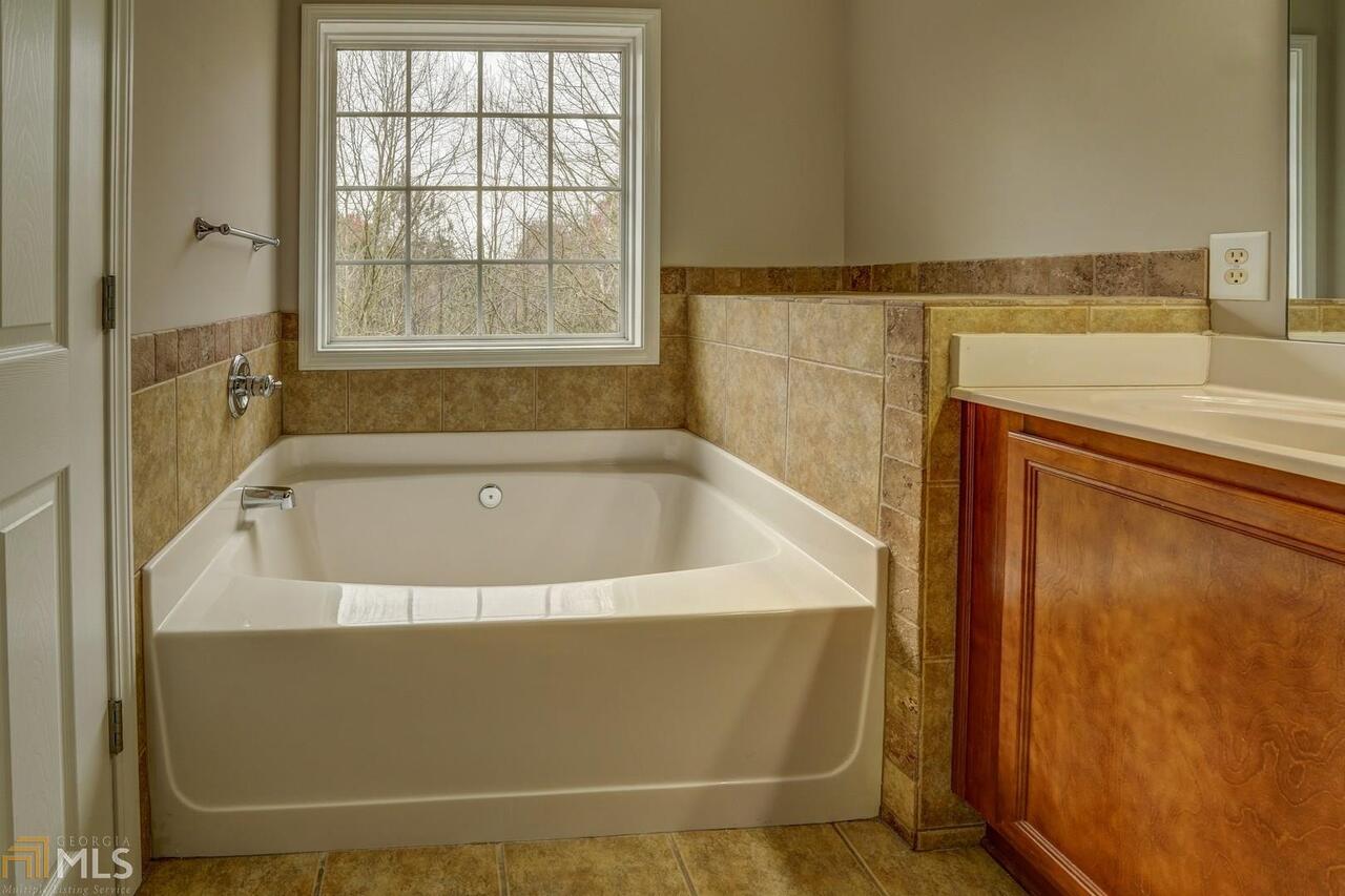 Reserve At Ivy Creek Townhomes - Residential