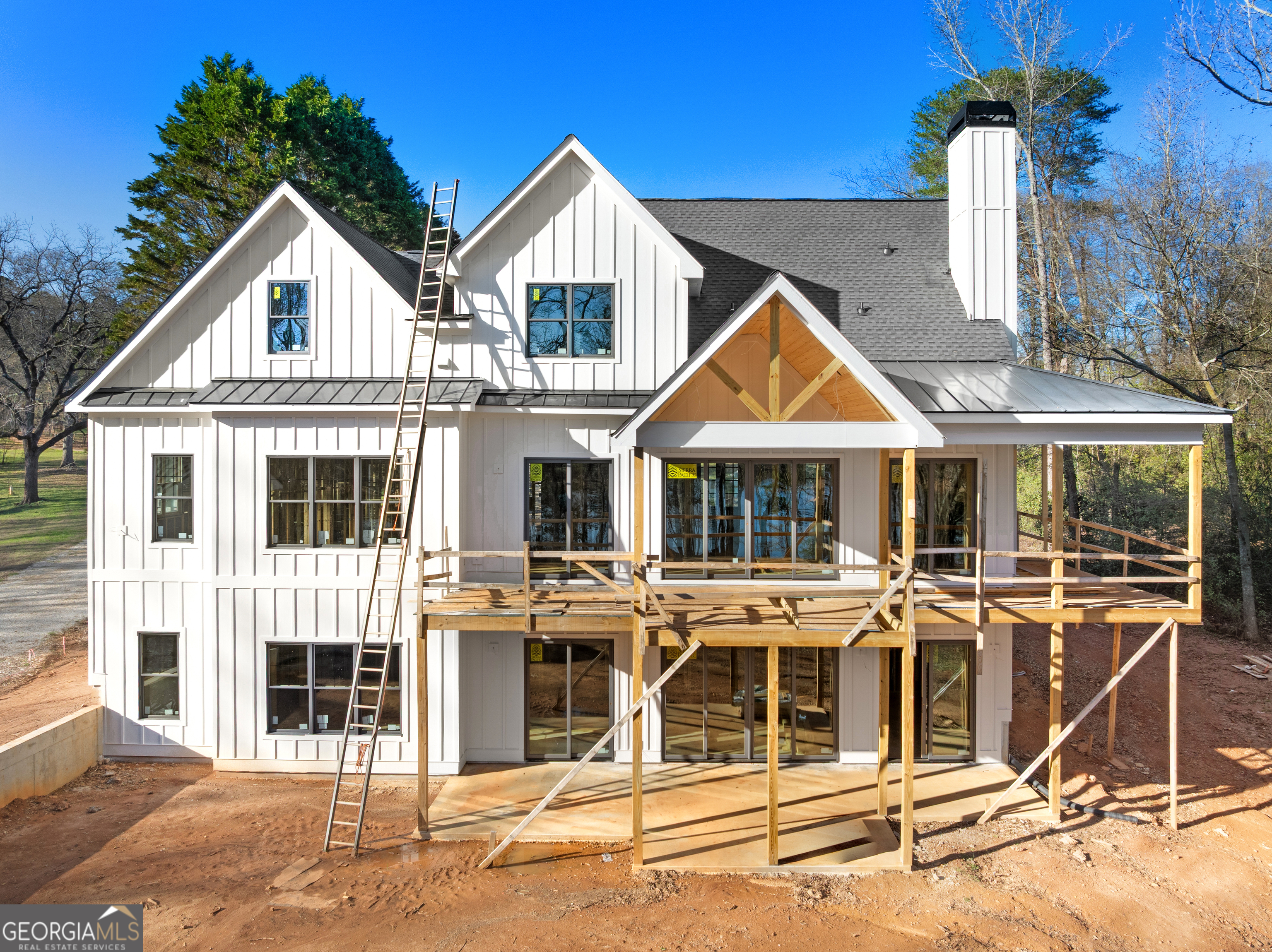 202 Cherry Rose LN
