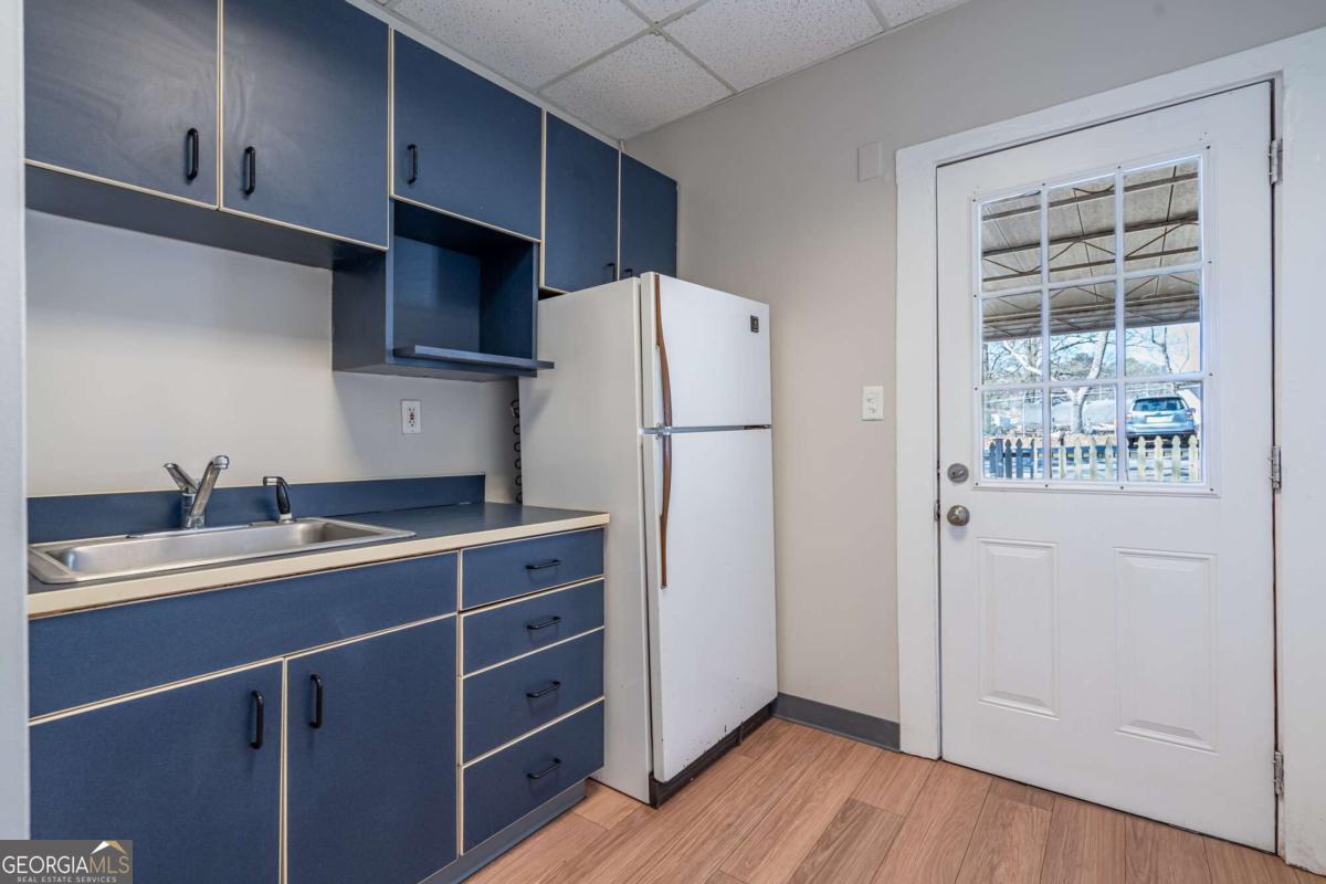 NONE - Commercial Lease