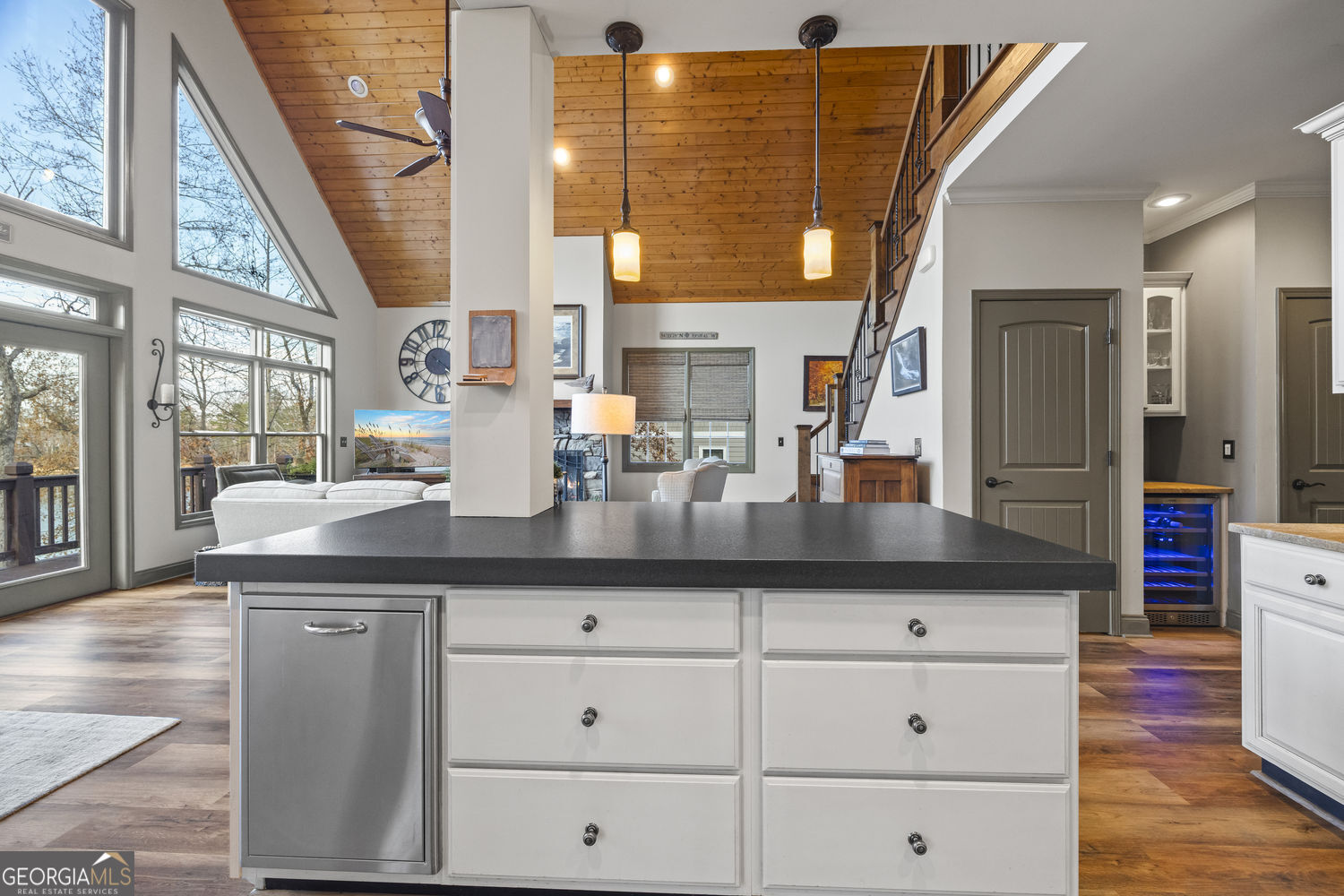 Martin, Georgia 30557, United States, 6 Bedrooms Bedrooms, ,4 BathroomsBathrooms,Residential,Active,250949