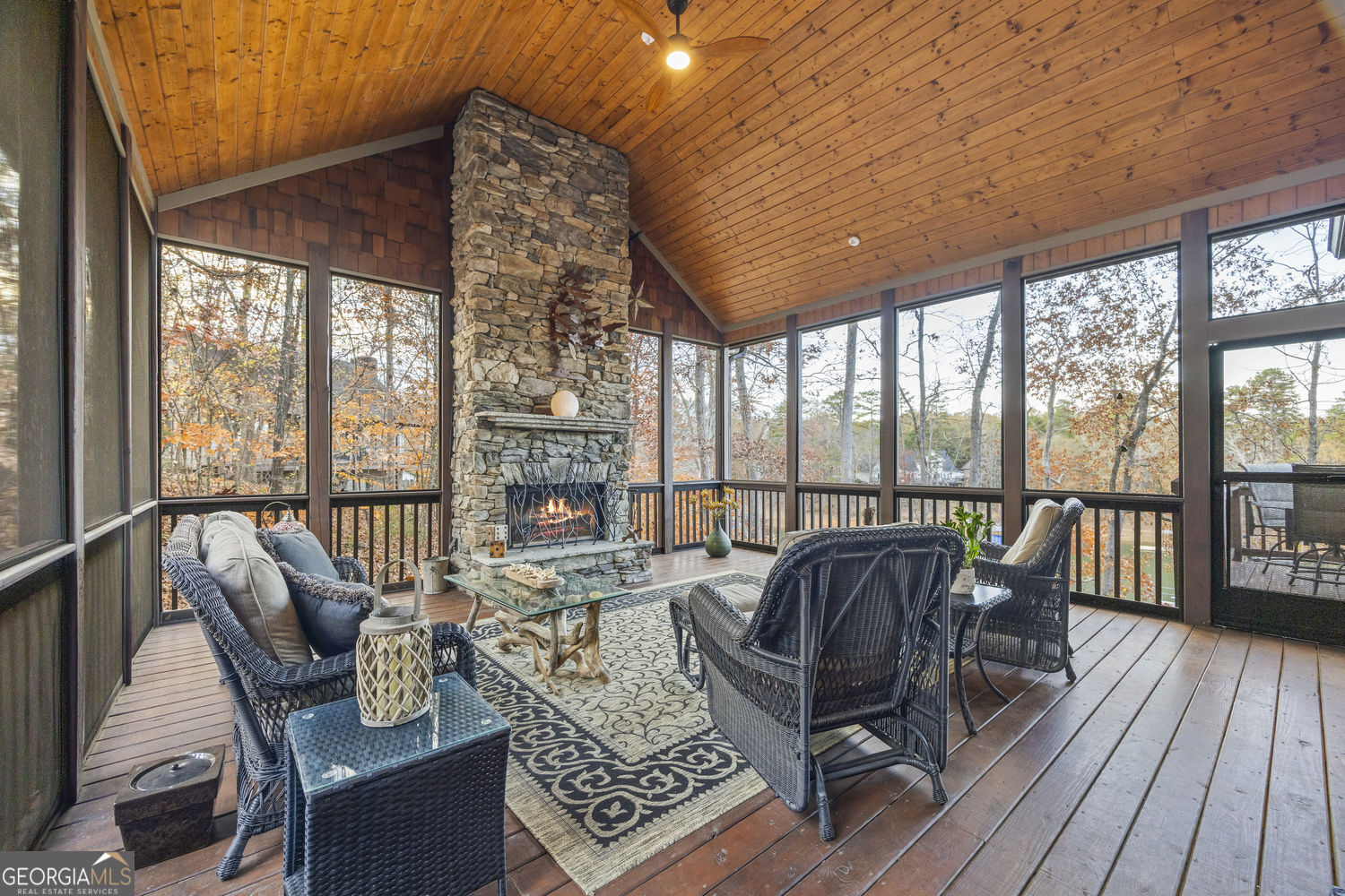 Martin, Georgia 30557, United States, 6 Bedrooms Bedrooms, ,4 BathroomsBathrooms,Residential,Active,250949