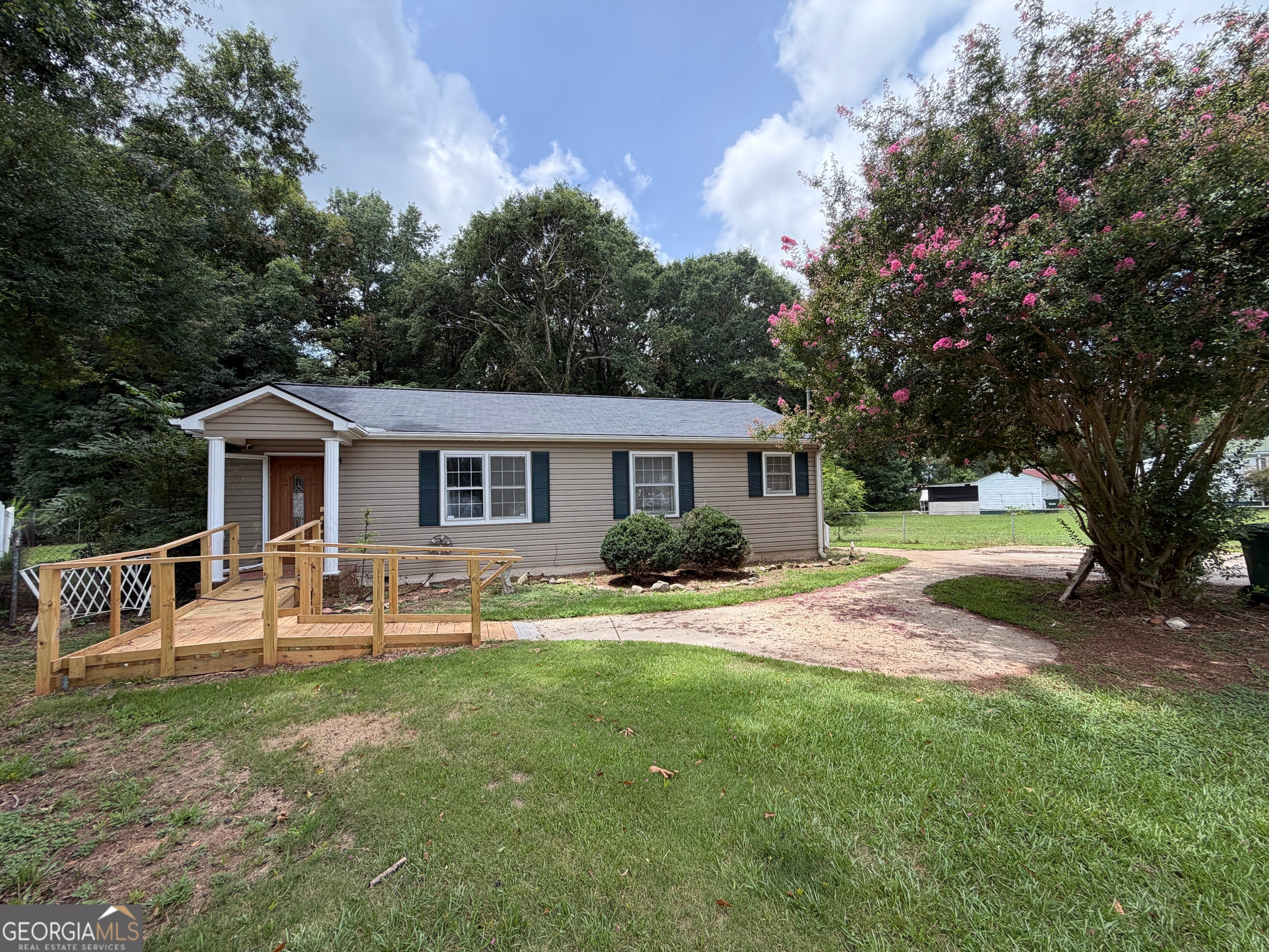 230 Glendale DR