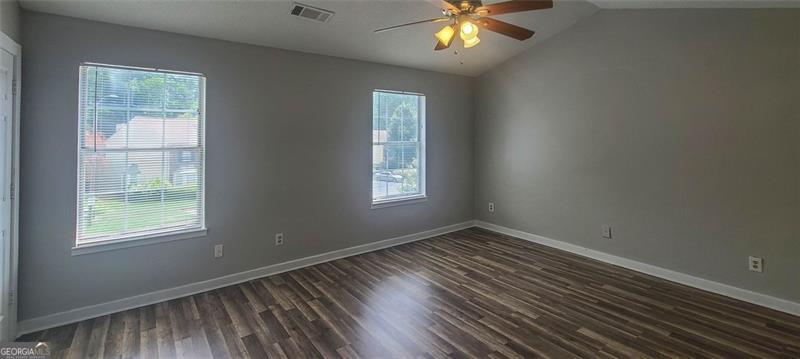 Kennesaw, Georgia 30144, United States, 2 Bedrooms Bedrooms, ,3 BathroomsBathrooms,Residential,Active,185017