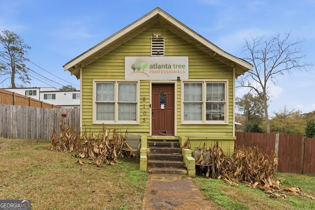 Photo of 6105 Boylston Drive NE, Sandy Springs, GA 30328 (MLS # 10662071)