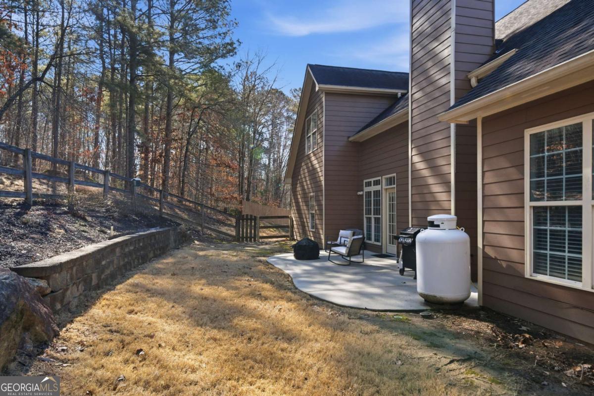 15 Isabella CT NE