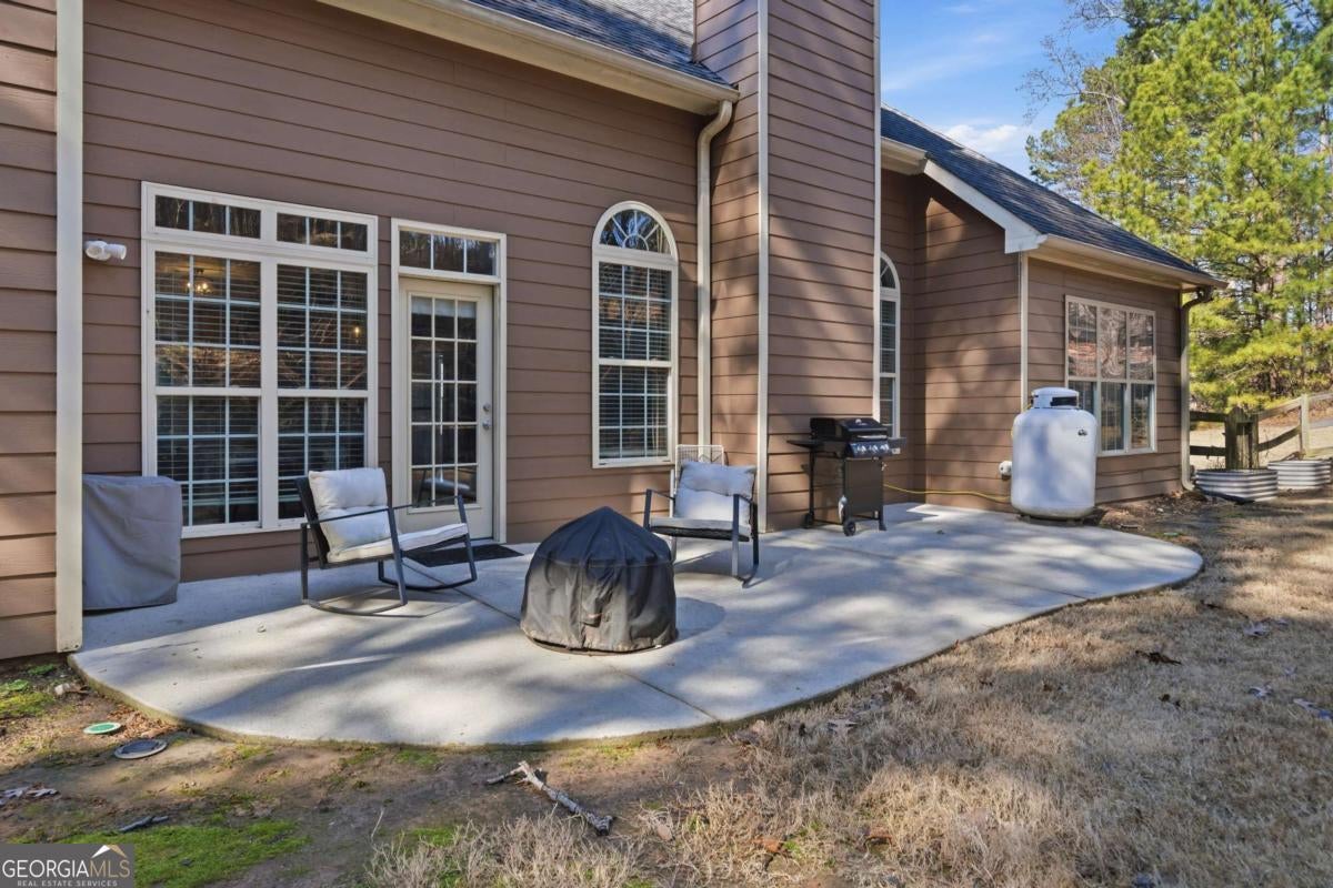 15 Isabella CT NE