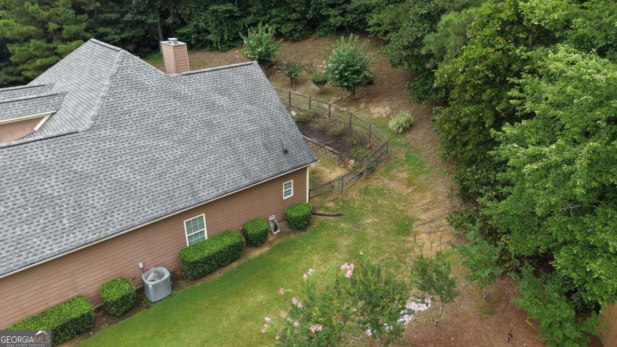 15 Isabella CT NE