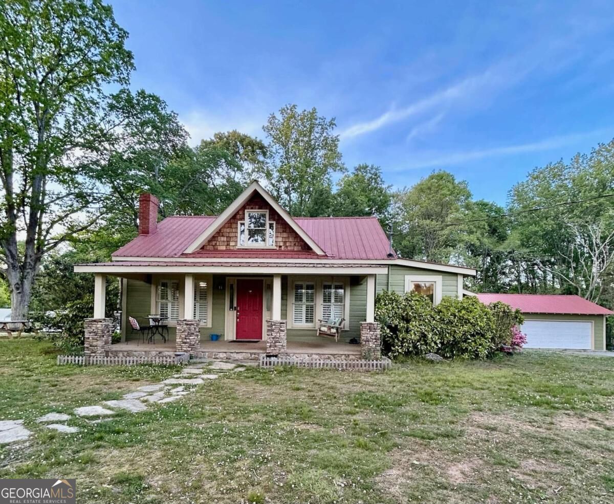 1401 Alec Mountain RD