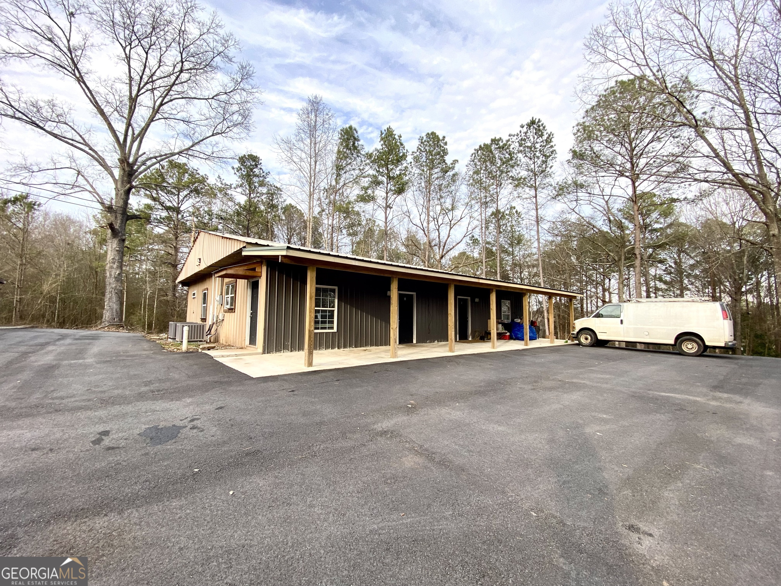 21 Old Carrollton RD