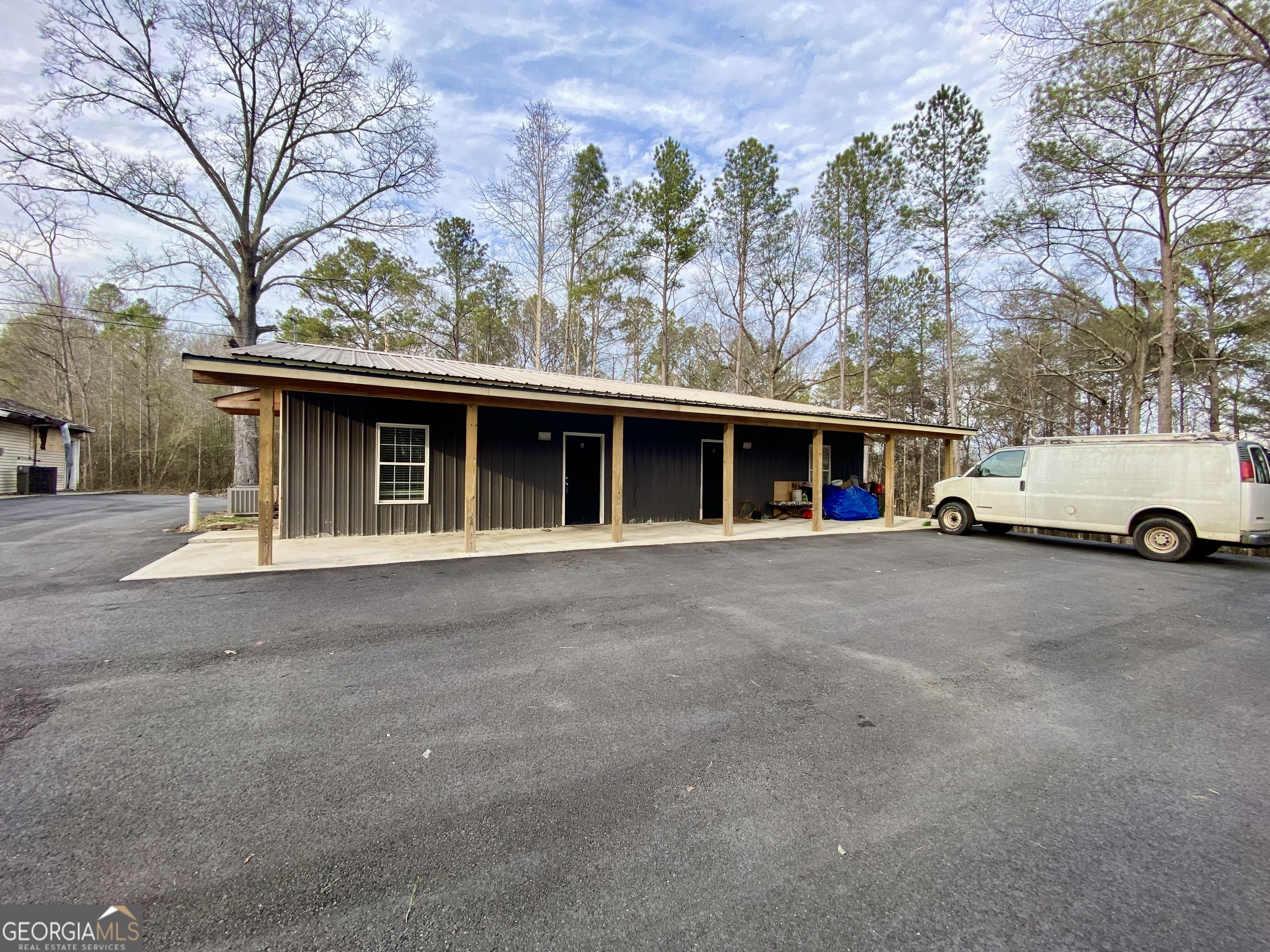 21 Old Carrollton RD